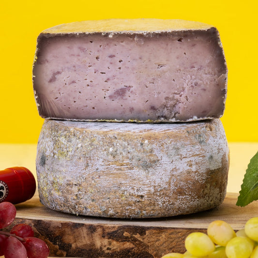 Pecorino affinato al Vino Chianti