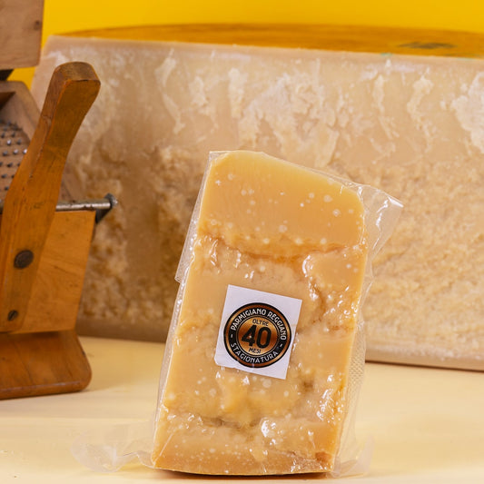Parmigiano Reggiano stagionato oltre 40 mesi