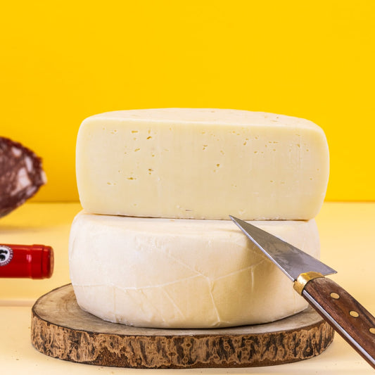 Pecorino media stagionatura, pura Pecora